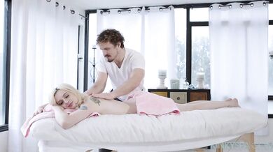 Lexi Lore Is A Day At The Spa