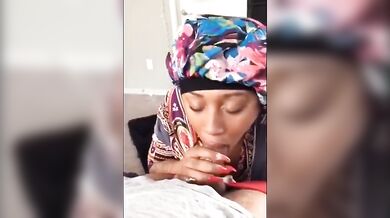 THAT BONNET HEAD BE THE BEST