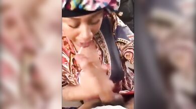 THAT BONNET HEAD BE THE BEST