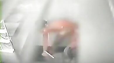 Hidden Cam - MILF taking her shower