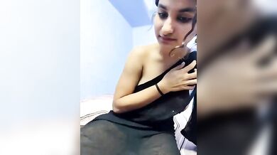 Khadija37 Tamil Stripchat Fingering And Stick Play