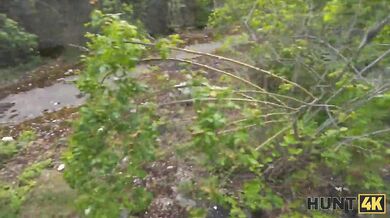 HUNT4K. Slutty brunette enjoys a passionate anal fuck with a stranger (Eva Tender)