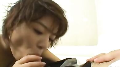 Subtitled uncensored classic Japanese AV blowjob and titjob