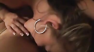 BIG BOOTY DYKES PUSSY EATING AND FINGERING