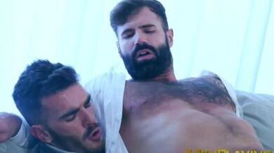 MEN PLAYING - Master Pol Prince fucked the hairy ass of blindfolded Dani Robles on the sofa