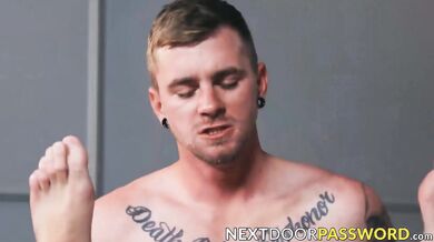 NEXT DOOR PASSWORD - Horny Ryan Jordan and bearded Liam Sky banging in the bed concluded with a massive gushing cum