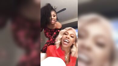 Teen Ebony Babes: Direct Google Drive Folder Link, 137 Of Her Videos, Enjoy Boys => Https://rentry.co/ugvn492w
