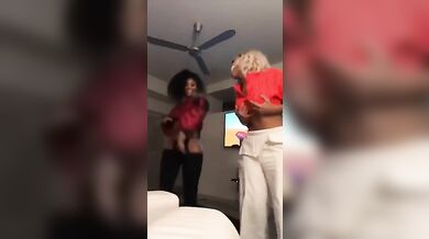 Teen Ebony Babes: Direct Google Drive Folder Link, 137 Of Her Videos, Enjoy Boys => Https://rentry.co/ugvn492w