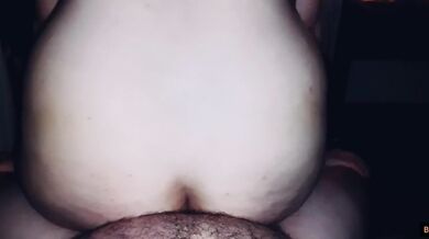 Eleva isi freaca pizda in camin de pula groasa a unui student din Iasi