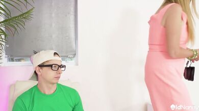 British MILF In Hardcore Cowgirl And Doggystyle - AGEDLOVE