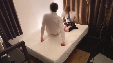 ちょっぴり変態な女子〇生ナンパしたら名器過ぎて即イキ不可避の中出し