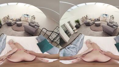 Your Nympho Girlfriend Zazie Skymm Is About To Eat You For Breakfast