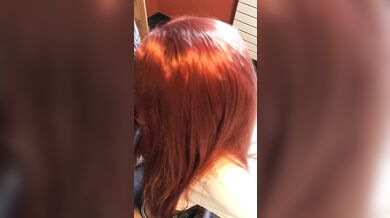 Salope rousse se fait baiser avant l'école