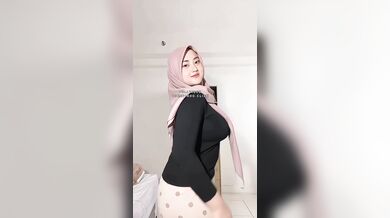 Bokep Indo Hijab Gangbang Tobrut Cantik