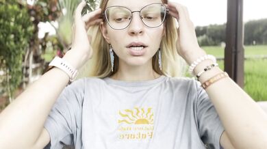 5 reasons why you should get COLLARED