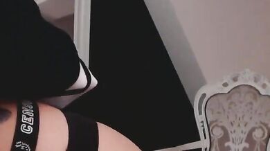 Cute College Chick Doing What College Chicks Do The Best....