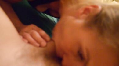 Amateur Throat MILF Salina from Finland