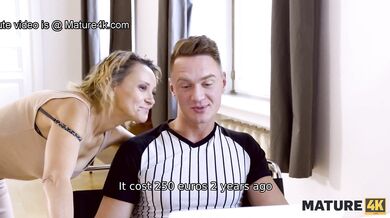 MATURE4K. Woman of house wants nothing from the PC master but his cock