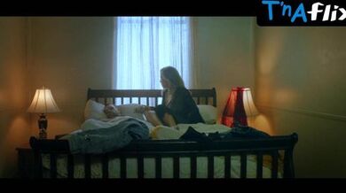 Arielle Raycene Sexy Scene in Confidential Informant