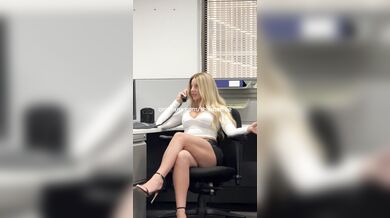 Petite Step Sis Squirt Frenzy