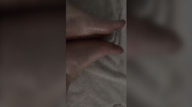 Carlycurvy feet dirty talk and cum countdown