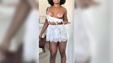 Ebony Butts Tease Compilation 4 (Lingerie / Teasing / Booty)