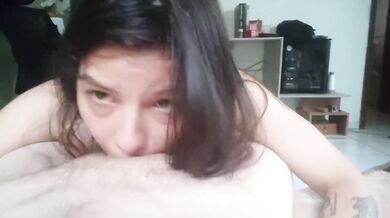 It's not just a blowjob, she swallows it all deep and doesn't get tired, deep throat