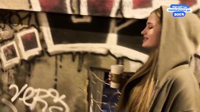 Are you sure your boyfriend wouldn't mind? Comatozze fucks Fan