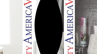 Brandi Love Fucks You While She Washes Your Clothes