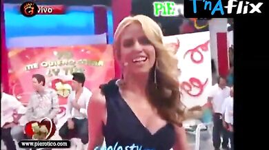 Raquel Bigorra Sexy Scene in Venga La Alegria