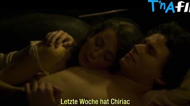 Marcela Nistor Breasts Scene in Die Reise Mit Vater