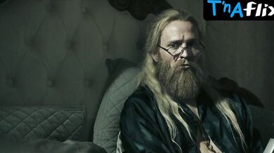 Hedda Stiernstedt Sexy Scene in Beforeigners