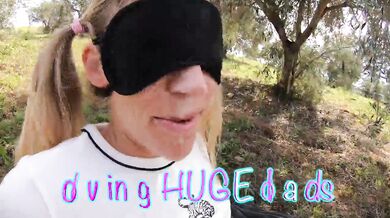 Horny wife wants a quickie while outside