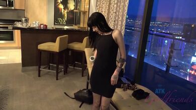 Charlotte Sartre gives great head and foot jobs, and ends with a sloppy facial