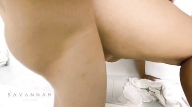 A stranger gives me his cum on my mouth in the sauna of the club