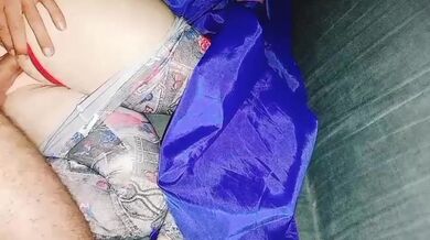 My wife's besty&me نصف شب تو ویلای شمال زنم خواب بود آجیشو خفتش کردم