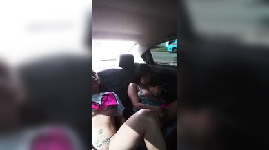 I masturbate next to my friend in the car on the way home