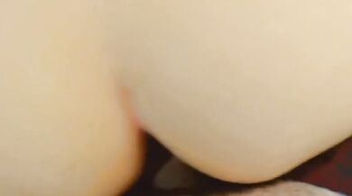 QUE BIEN CABALGA ESTA LINDA FLAQUITA "escucha como se queja bien rico"