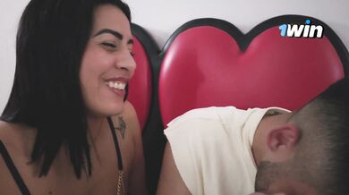 Kylei Eliish gets wild with room service after being ditched by boyfriend in hot hotel sex session