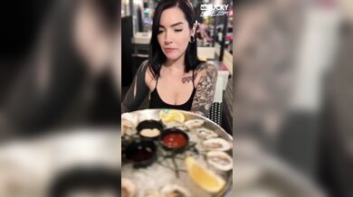 Sweet But Not Innocent Babe Magnumb Blows After Date