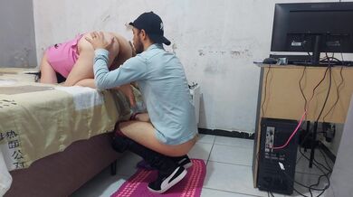 Lonely Housewife Can't Resist the Internet Technician and Makes Her Husband a Fool!