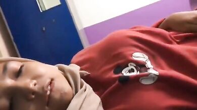 Awek Tudung Kena Ramas