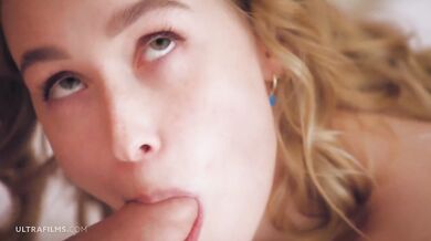 Kelly Collins - Petals Of Desire - Lilith Lee