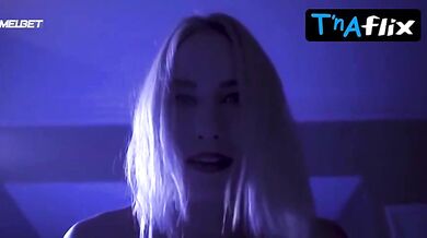 Jolene Hexx Breasts Scene in Frightvision