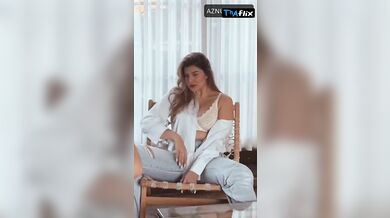 Rada Kantarovitch Breasts, Bikini Scene in Rada Kantarovitch Instagram