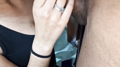 le como la polla a mi casero para que me perdone la renta del mes