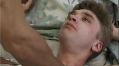 Bobbi Bliss likes threesomes with bisexual lads