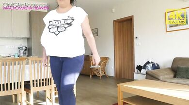 Esmeralda Huge Saggy Tits Show