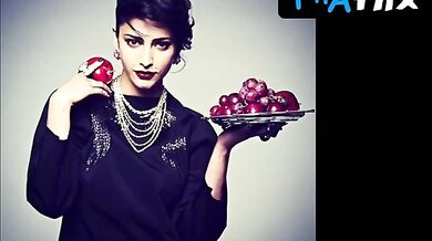 Shruti Haasan Sexy Scene in Shruti Haasan Hot Sexy Bold 2013 2014