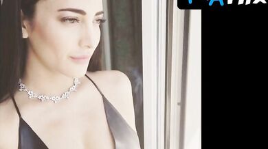 Shruti Haasan Sexy Scene in Shruti Haasan Hot Sexy Bold 2017